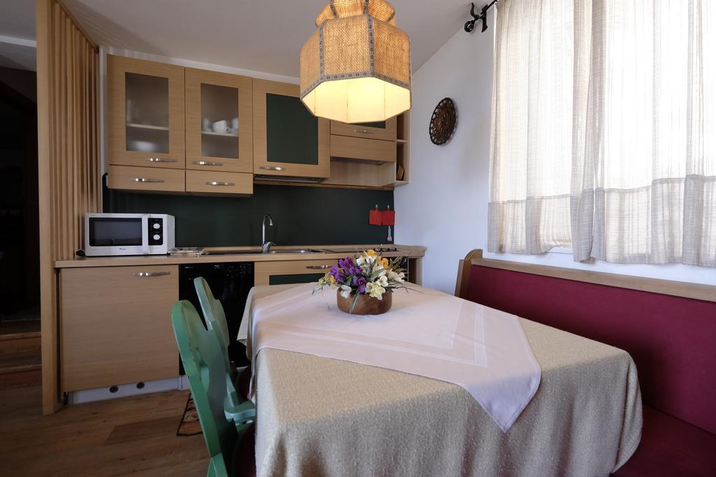 Апарт отель Residenza Bagni & Miramonti Кавалезе Экстерьер фото