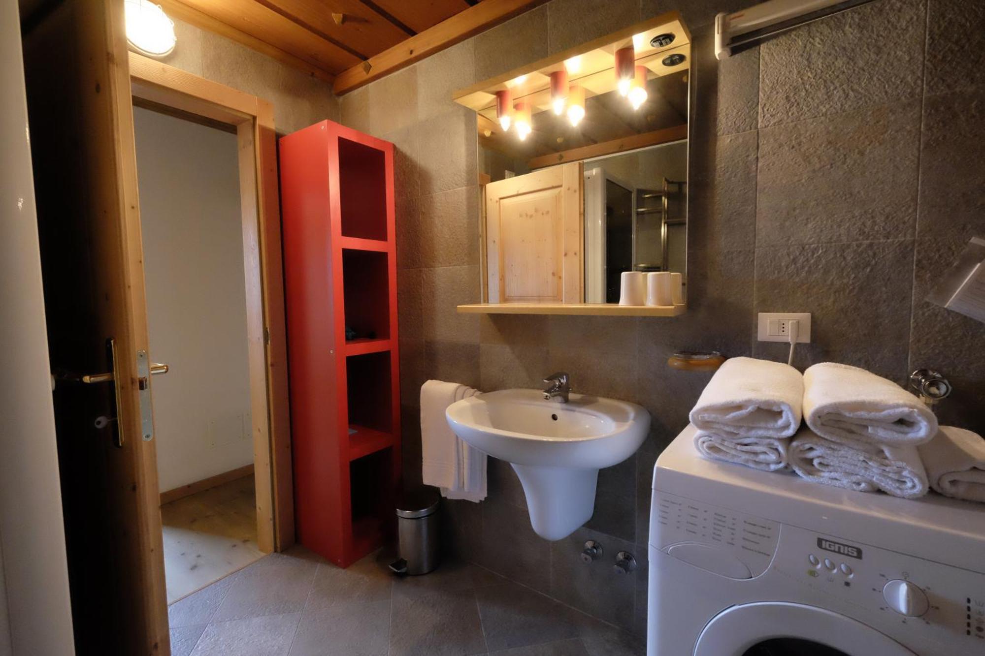 Апарт отель Residenza Bagni & Miramonti Кавалезе Экстерьер фото